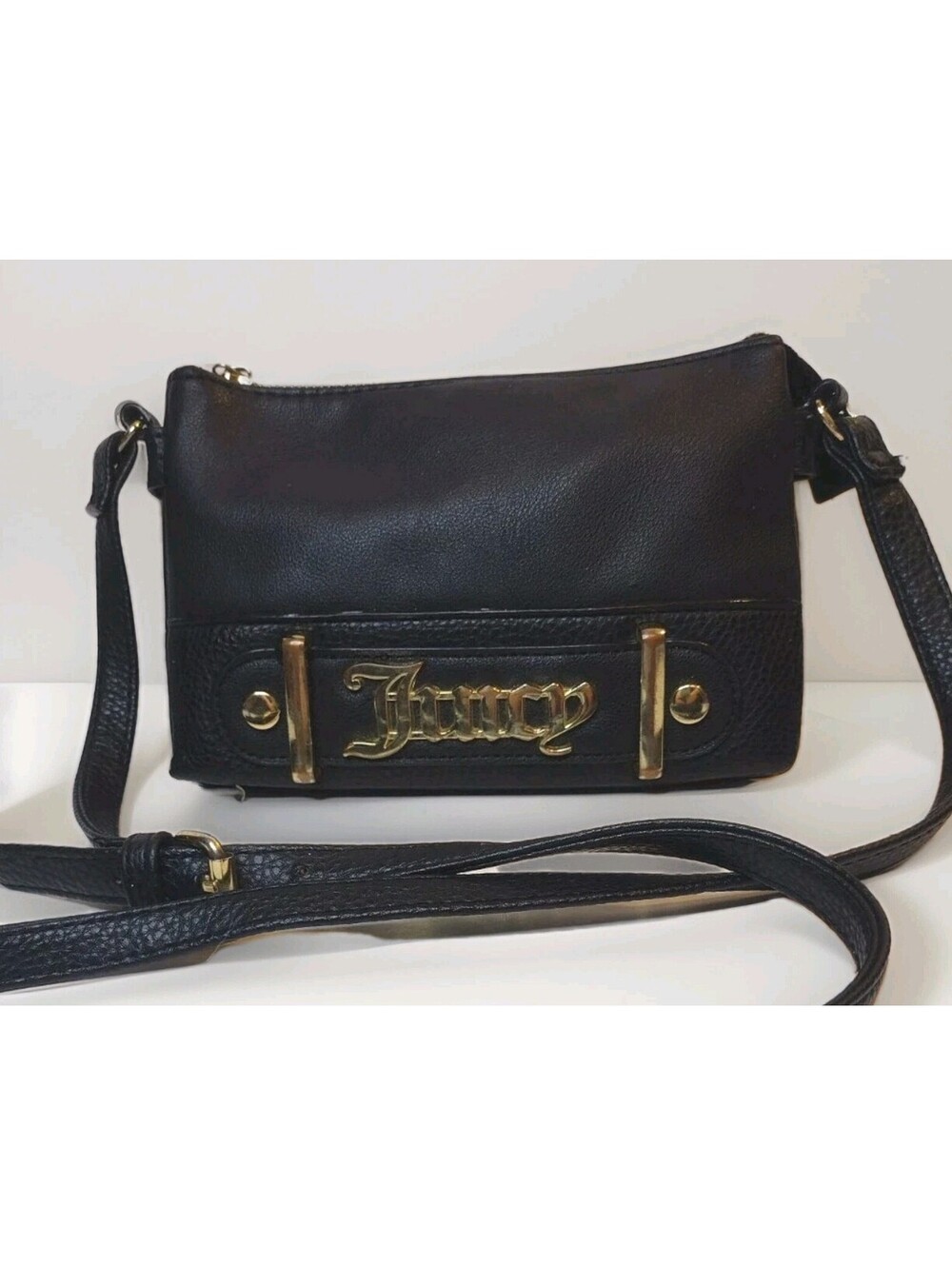 Juicy Couture Black Crossbody Bag Faux Leather Y2K Gold Logo Adjustable Strap